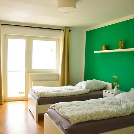 Haus Mit 3 Im Zentrum Von Rostock