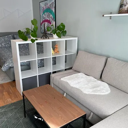 Haus Mit 3 Im Zentrum Von Lejlighed Rostock