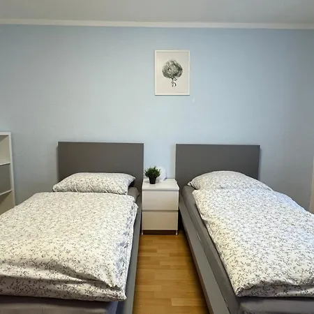 Haus Mit 3 Im Zentrum Von *